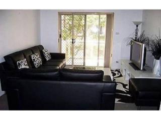 View profile: Great Location- Close to Shopping Centre!