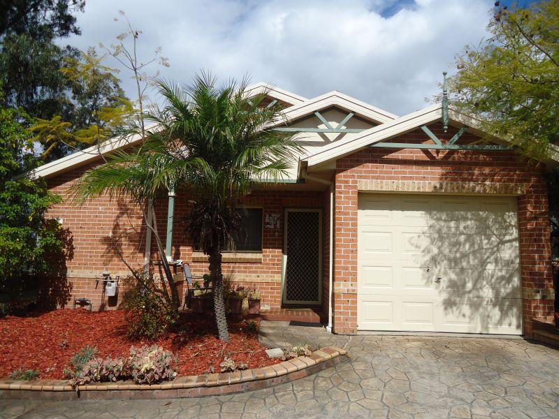 Spacious Villa in Sought After Location!