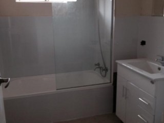 View profile: Handy Location! Walk to Shops and Station!