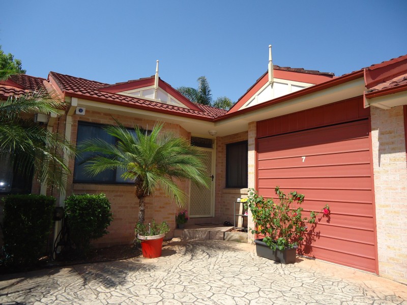 3 Bedrooms! 2 Bathrooms!