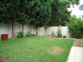 View profile: 3 Bedroom! Double Garage! Water Included! Plus Pool!