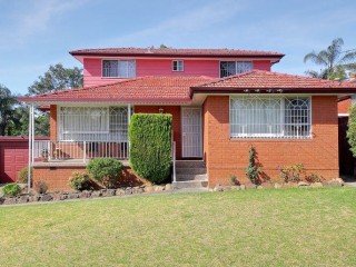 View profile: Massive 5 bedroom home!