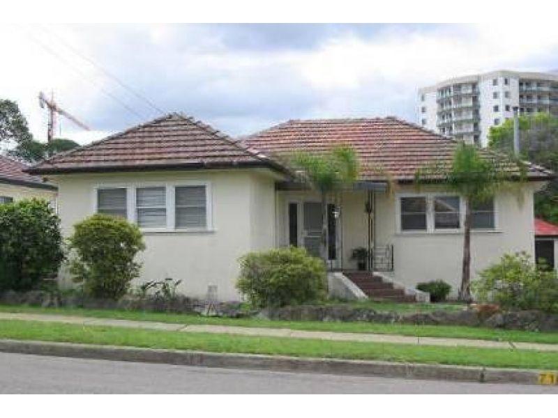 Walk to Westmead Station &  Primary School!