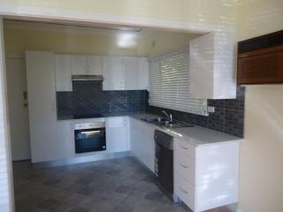 View profile: 3 Bedrooms, 2 Toilets, Air Conditioned! Quiet Location!