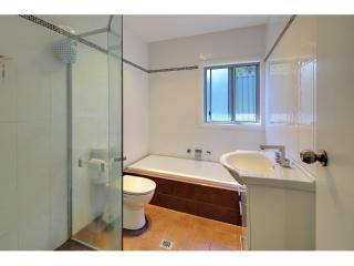 View profile: 3 Air conditioners!!!