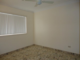 View profile: Fully Tiled Throughout