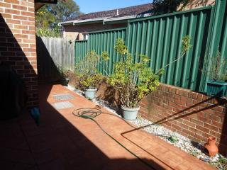 View profile: Quality Villa- Easy Walk to Station!