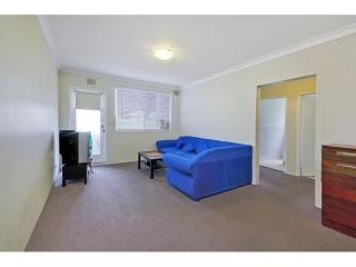 View profile: Great Location! 10 Minutes to Station!