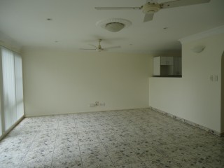 View profile: Fully Tiled Throughout