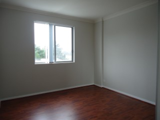 View profile: 3 Bedrooms, 2 Bathroom Plus Gas!
