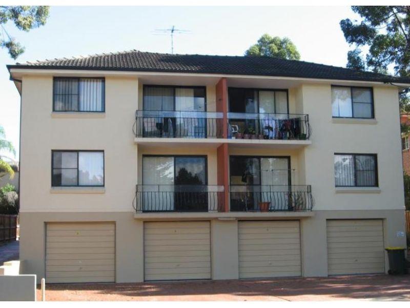 Renovated with floating floors.  Easy walk to Station and Shops!