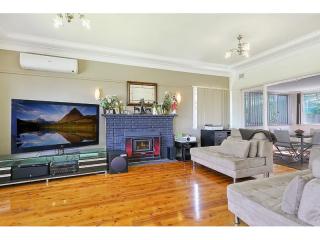 View profile: Walk to Station!