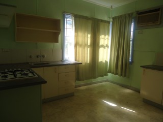 View profile: Water usage & Electrcity Included in Rent