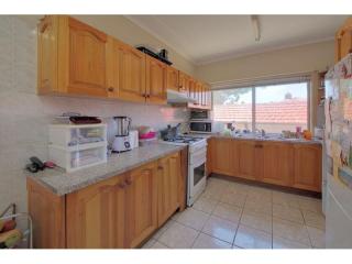 View profile: Quality four bedroom home-Walk to Station