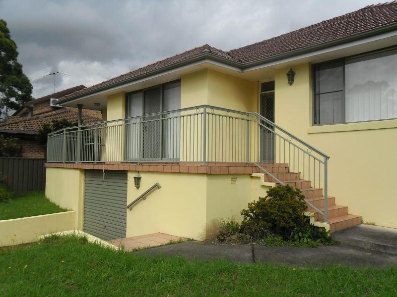 Lovely Modernised Home with Ducted Air