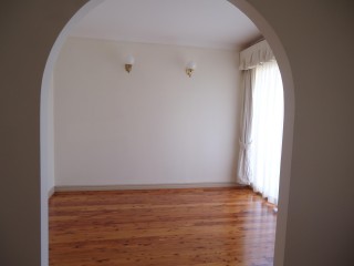 View profile: 4 Bedrooms! 2 Toilets! Gas Cooking!