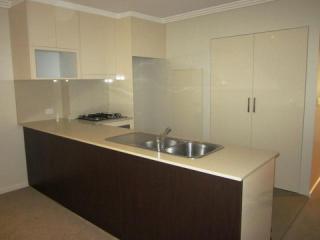 View profile: Newly Renovated Luxurious Apartment! 
