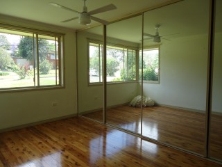 View profile: 4 Bedrooms! 2 Toilets! Gas Cooking!