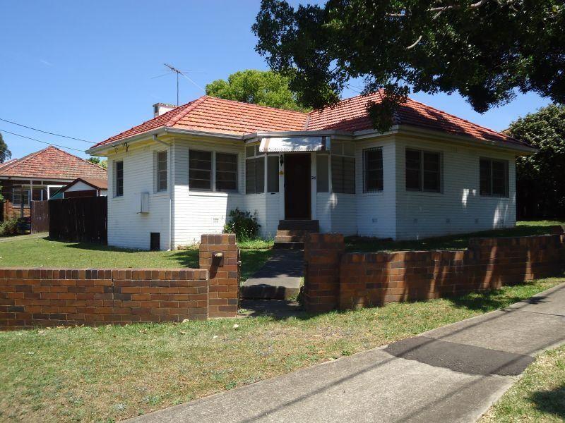 Outstanding Location-Cheap Rental!