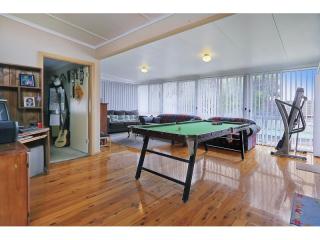View profile: Perfect Family Home with Pool!