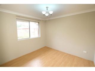 View profile: 3 Bedroom Unit! Walk to Station!!