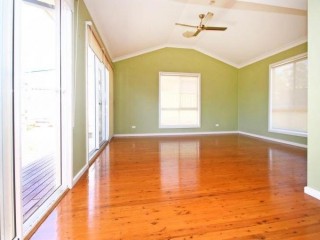 View profile: Centrally Located in the Heart of North Richmond!