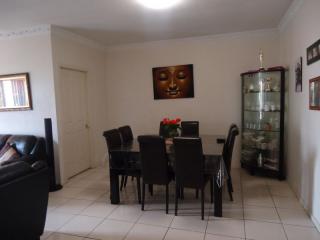 View profile: Spacious Villa in Sought After Location!