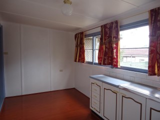 View profile: Fantastic Value Flat - Water Included!
