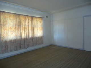 View profile: Water usage & Electrcity Included in Rent