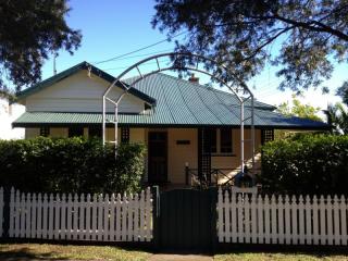 View profile: BEAUTIFUL 4 BEDROOM HOME