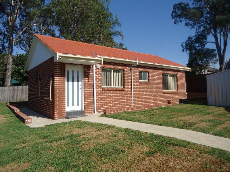 Lovely granny flat will not Last long!!!