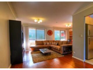View profile: Two bedrooms! Close to schools, shops and transport!