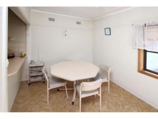 View profile: Well Presented Home!!!