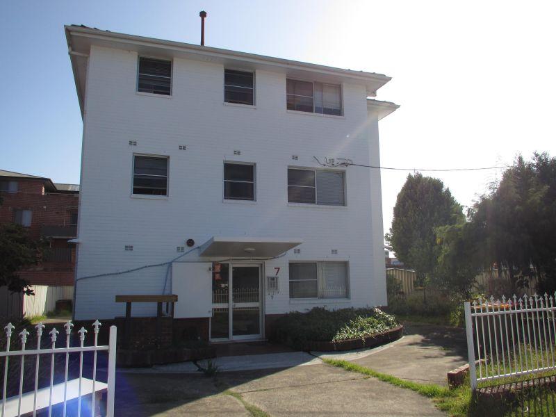 Walk to all amenities 