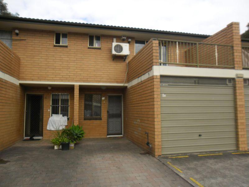 Three Bedroom! Three Bathroom! 