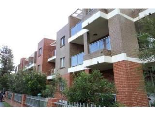 View profile: Lovely unit in secure complex!