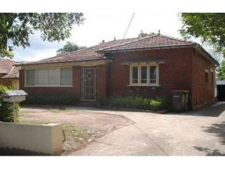 View profile: Outstanding Location Close to Transport!