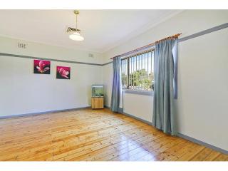 View profile: Fully Renovated! 