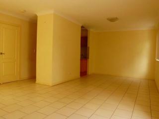 View profile: Stunning Location! Air Conditioning! 2 Toilets!