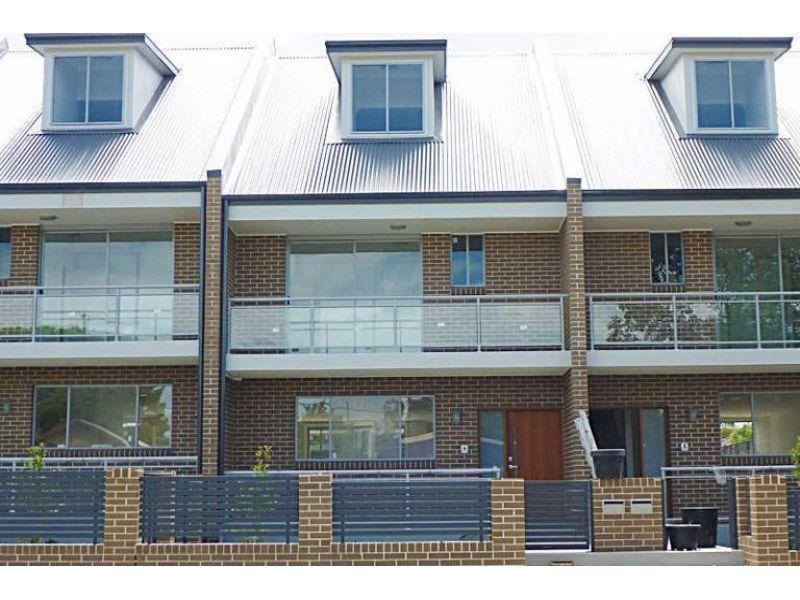Luxury Townhouse