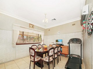 View profile: Modern Four Bedroom Family Home