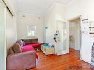 View profile: Three bedroom house in an excellent location