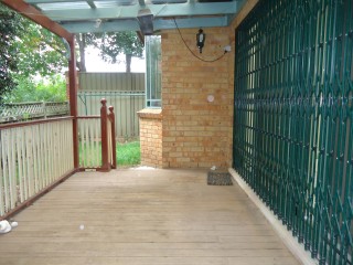 View profile: Outstanding Location! Air Conditioning, , short stroll to hospital, station & shops