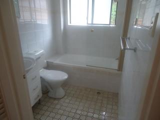 View profile: Freshly Painted Unit with Large Garage
