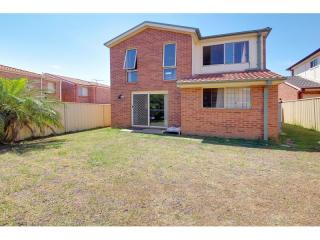 View profile: Fantastic Modern Three Bedroom Home! It Wont Last Long!!