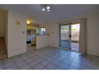 View profile: 3 Bedrooms! 2 Bathrooms!