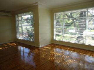 View profile: 3 Bedrooms, 2 Toilets, Air Conditioned! Quiet Location!