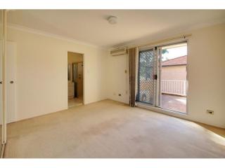 View profile: 3 Bedrooms! 2 Bathrooms!