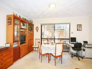 View profile: Prime Location! Close to Station, Hospitals, Schools and Park