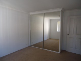 View profile: 3 Minutes to Shops & Station!